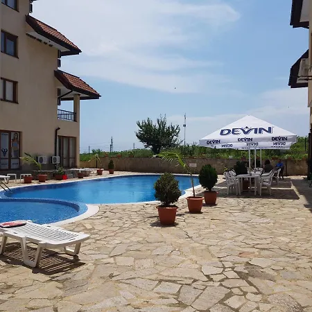 Apartment Carolmike Oasis Kamchia Reserve